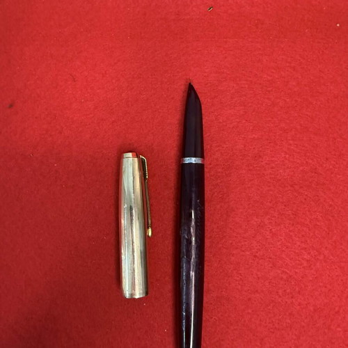 Πέννα Parker vintage μεταχειρισμένη συλλεκτική με φθορά χρόνου