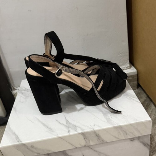 Black sandals used, 10 cm heel, size 37