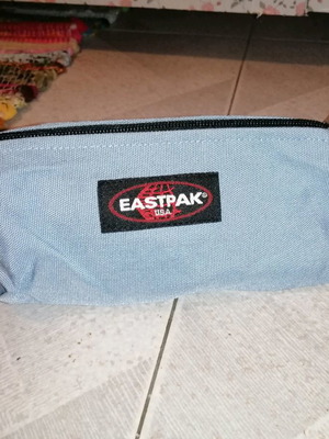 Κασετίνα Eastpak