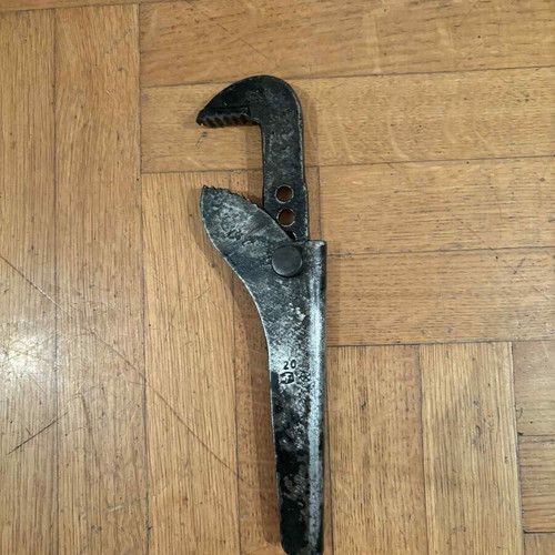 Crab tool used, early 1920s with 4 fixed settings