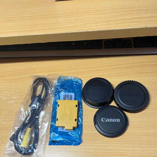 Canon EOS 1000D DSLR camera like new