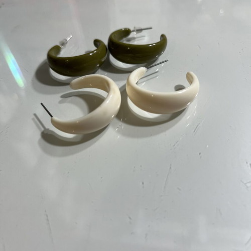 Hoop earrings set of 2 pairs like new, beige and green
