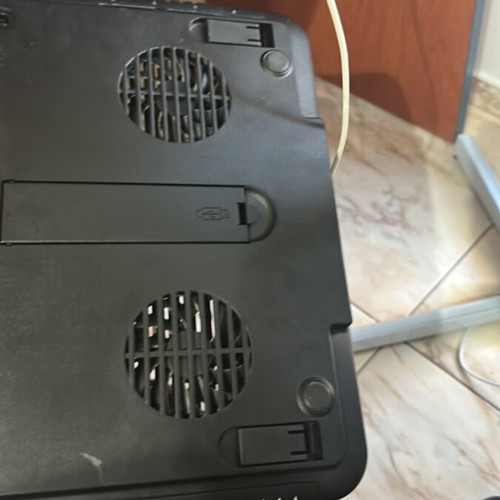 Laptop fan with multiple ports, new