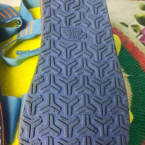 The North Face Skeena Sport blue sandals, men's size 10