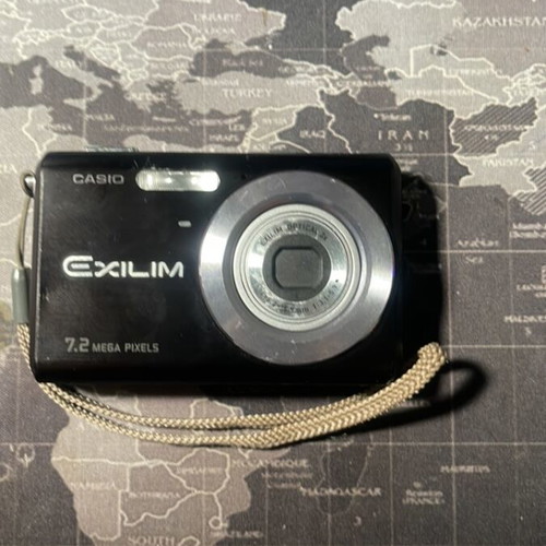 Casio EX-Z70 camera used, 7.2 megapixels with 2 batteries and case