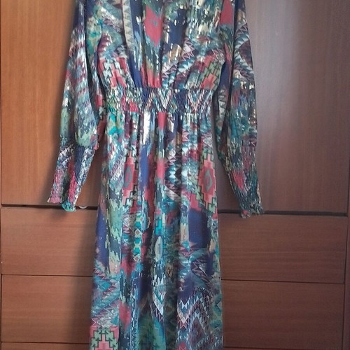 Moutaki dress multicolored like new, size M/L