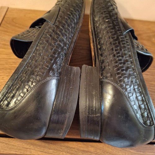 Vintage leather shoes used size 43 with sole wear