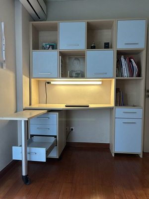 Modular desk with bookshelf like new, blue and natural wood