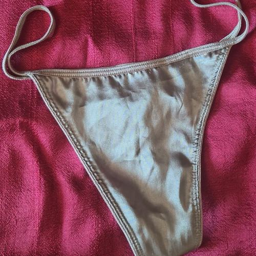 Med satin lingerie set new with two cotton lace gifts