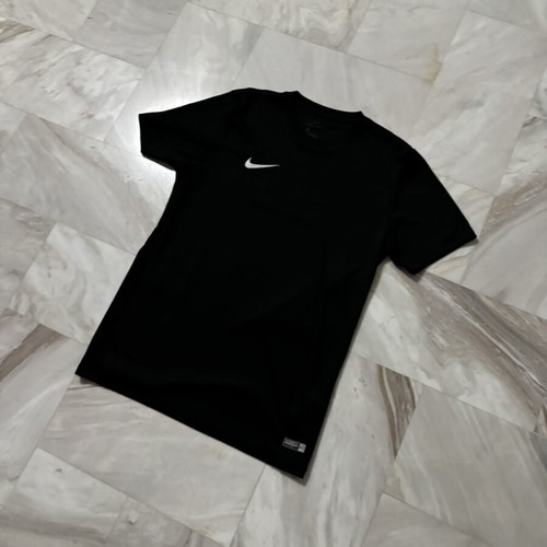 Nike black T-shirt, size medium