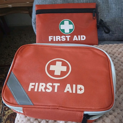 Car first aid kit new, set of two pieces