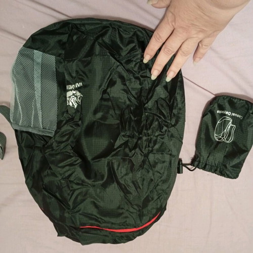 Back bag waterproof emergency use like new