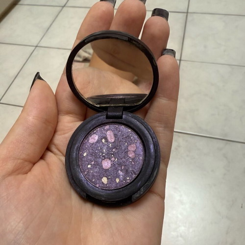 Adriana Karembeu Paris eyeshadow brand new, shimmery marble purple
