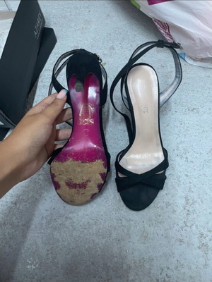 Leather high heel shoes size 37, black and purple