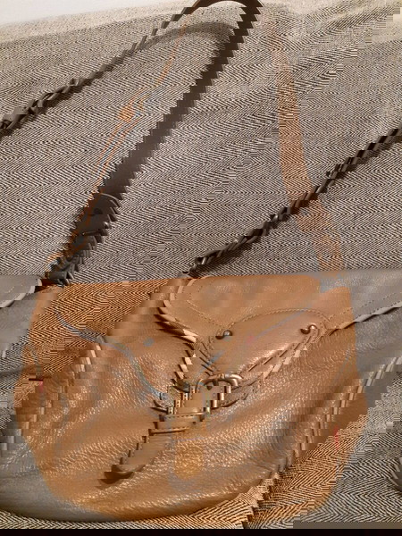 Burberry τσαντα δερμάτινη