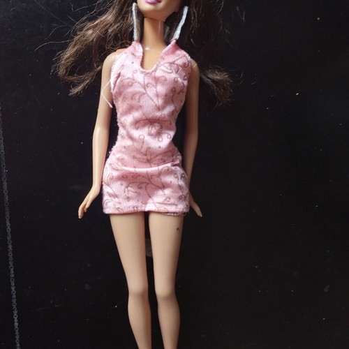 Barbie dolls pack of 6 like new