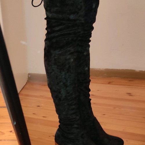 Black velvet over the knee boots Hot Kiss new, size 39