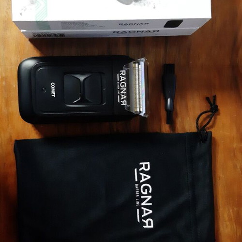 Eurostil Ragnar Comet Black shaver like new, rechargeable