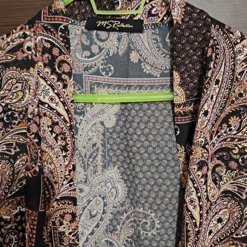 Long kimono caftan with paisley print like new, multicolor