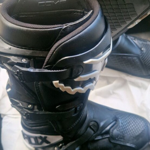 Fox YTH Comp Boot Buckle size 41 like new
