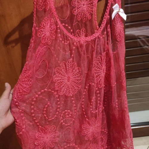 Fuchsia lace blouse like new, transparent