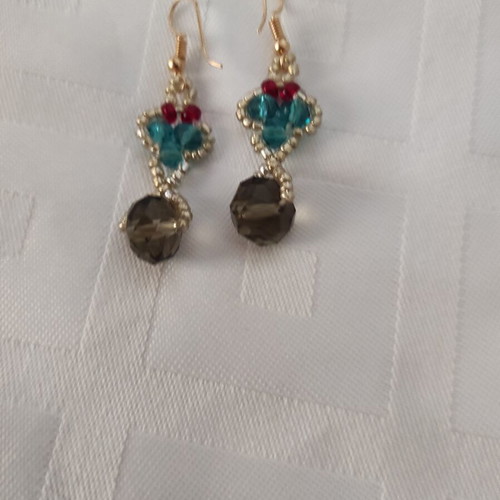 Handmade knitted earrings with beads new, multicolor