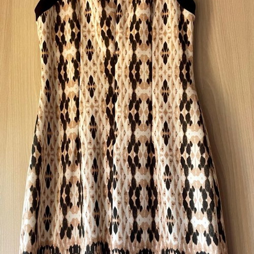 Mango dress size M like new knee-length beige