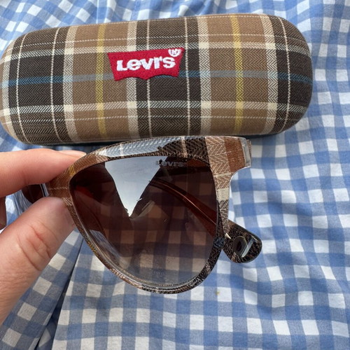 Levi's sunglasses new, brown