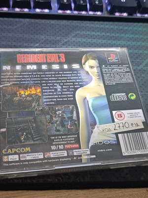 Resident Evil 3 PS1 game used, complete with manuals