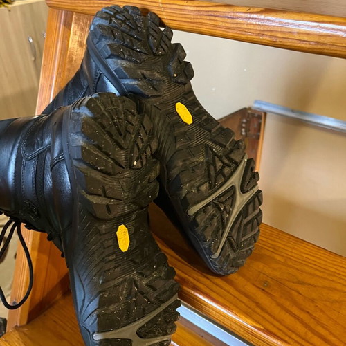 Men's high winter shoes Ecco like new, size 43, black