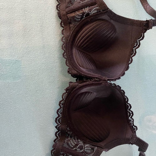 Black Ancona bra with lace like new