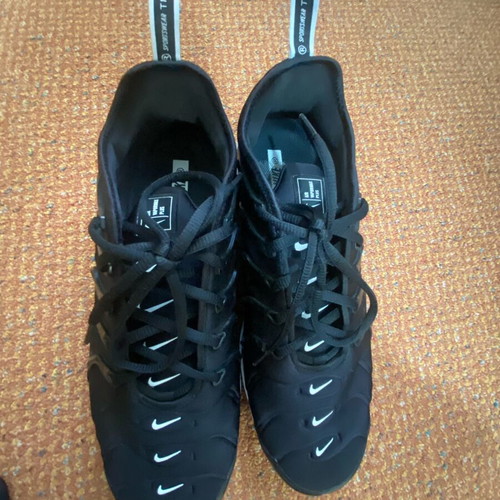 Nike Vapor Max Plus size 44 like new, black sneakers