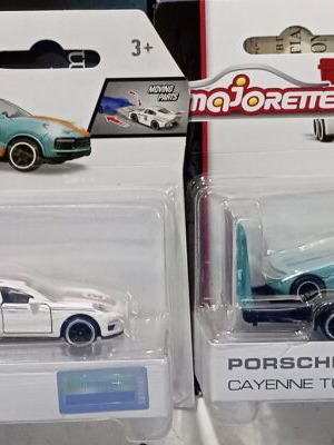 Majorette Porsche Panamera Turbo και Cayenne Turbo S 2 τεμάχια καινούργια