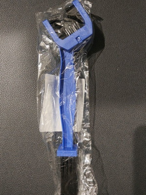 Chain cleaning brush new