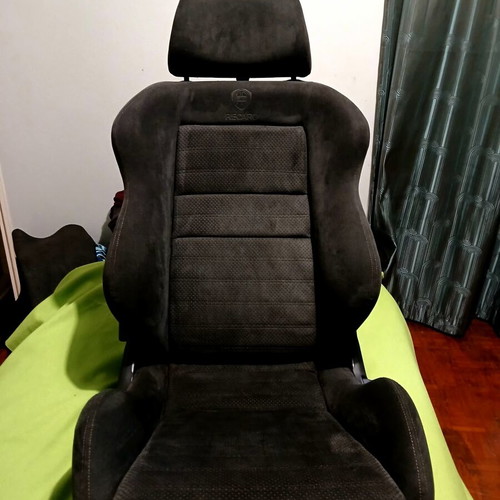 Recaro Lancia car seat used, convertible for driver or passenger