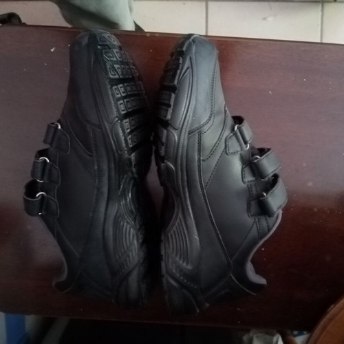 Admiral Memory Foam Athletic Shoes Size 41, Black