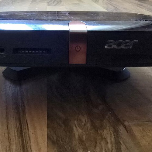 Acer Revo 70 mini PC with 4GB RAM and 500GB HDD