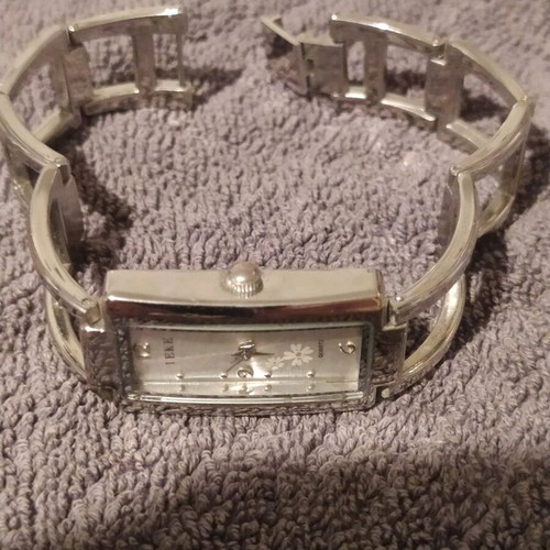 Women's silver watch like new