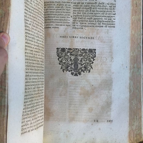 Ioulianou Autokratoros ta Sozomena book used, 1696 edition