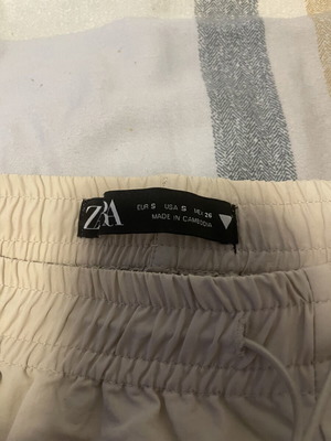 Zara women's clothes like new