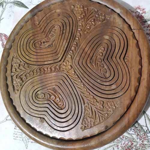Handmade folding wooden basket made of rosewood like new