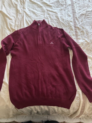 Knitted sweater red like new, size L
