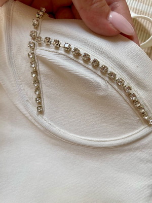 Crop top white with rhinestones new size M Bershka