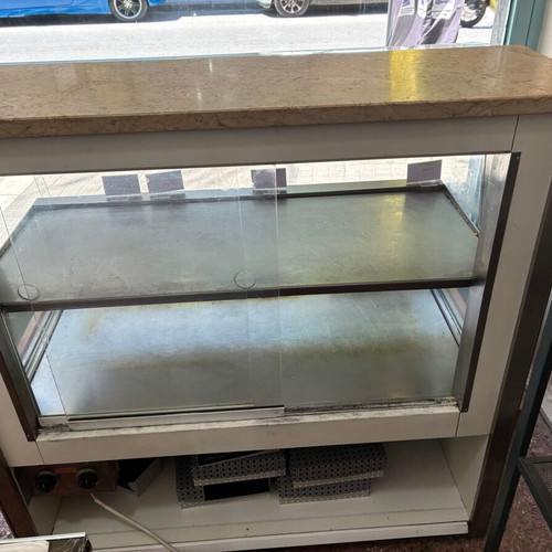 Heated Display Case 2-Level Used for Pastries