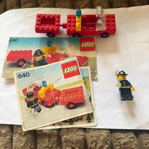 640-2 LEGO Town Classic Fire Truck and Trailer vintage set