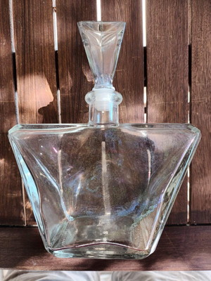 Vintage glass triangular carafe like new