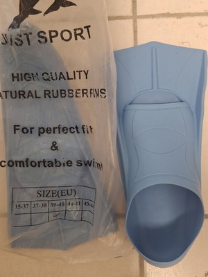 Short Swim Fins size 40 new, blue