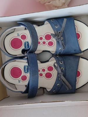 Πέδιλα Chicco νούμερο 29 σαν καινούργια, μπλε