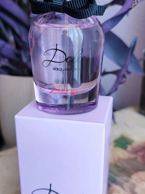 Dolce Gabana perfume 30ml new