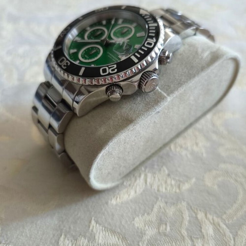 Invicta Pro Diver Chronograph watch like new, 200m water resistant